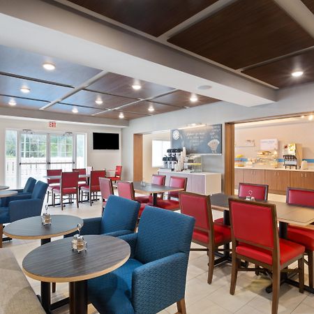 Holiday Inn Express & Suites Tavares By Ihg מראה חיצוני תמונה