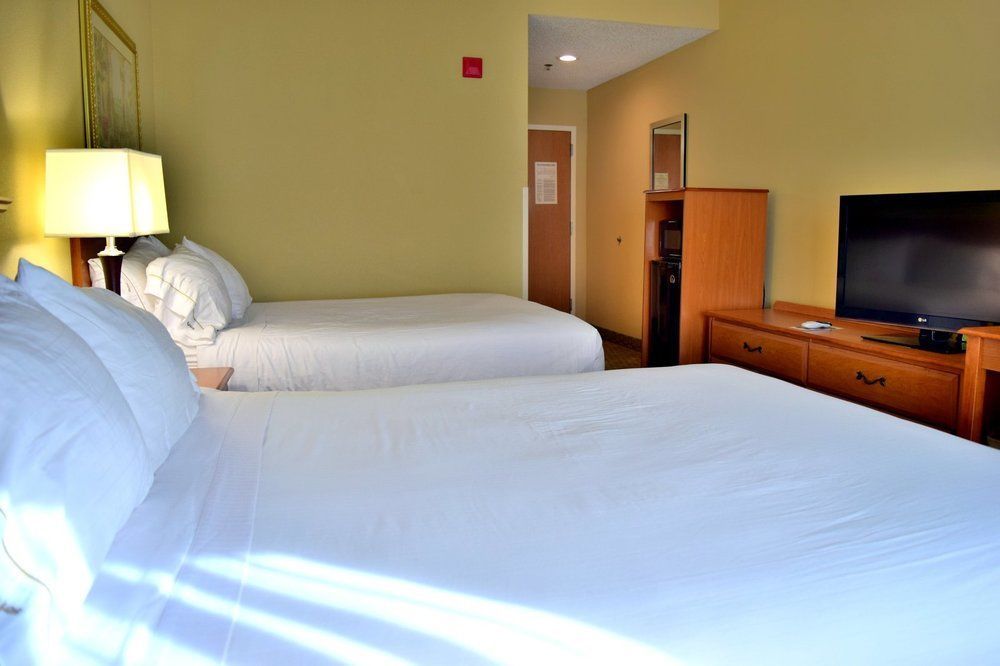 Holiday Inn Express & Suites Tavares, An Ihg Hotel מראה חיצוני תמונה